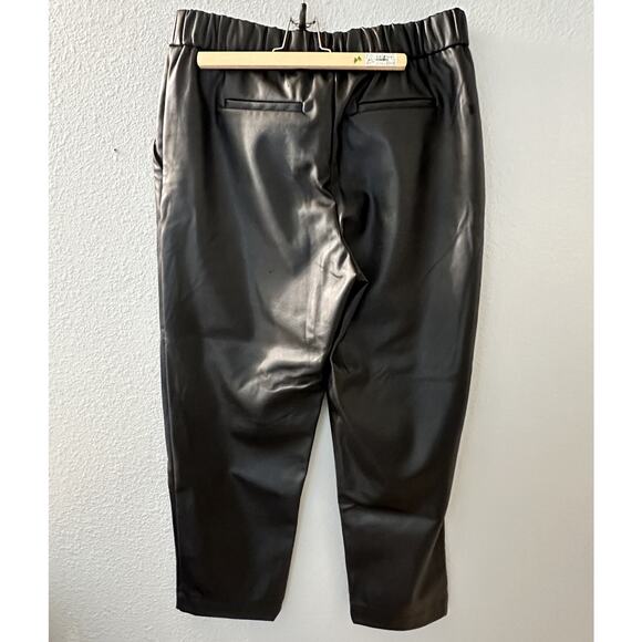 A New Day Women's Black Faux Leather Pull-On Ankle Pants Size Large - Picture 4 of 10
